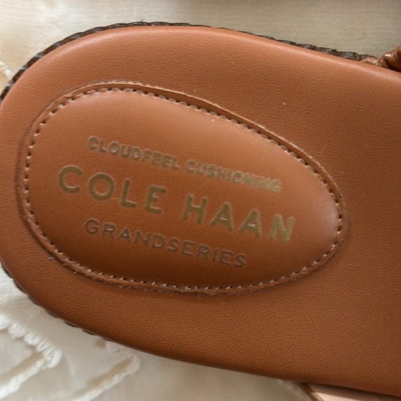 Cole Haan sandals - Picture 3 of 4